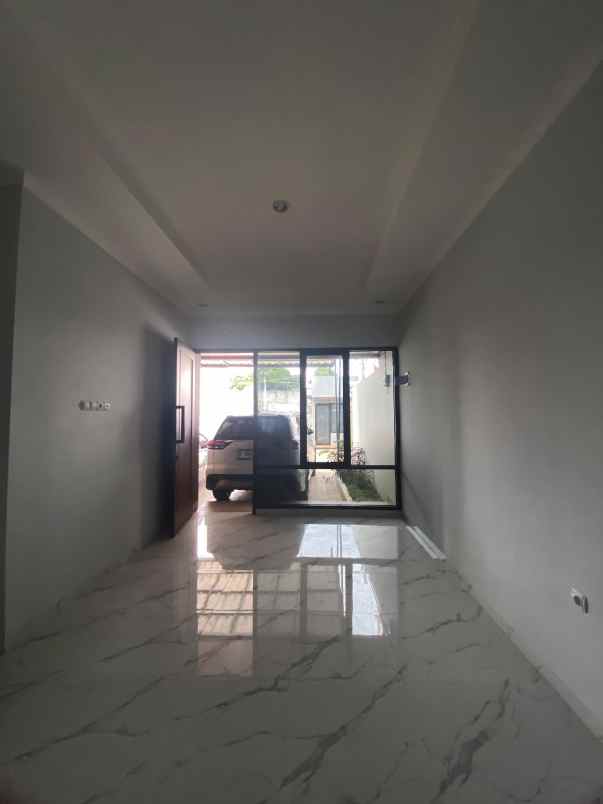 rumah mewah 2 lantai harga 900 jutaan di jatiasih