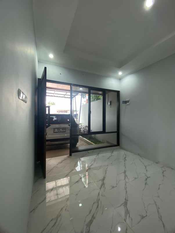 rumah mewah 2 lantai harga 900 jutaan di jatiasih