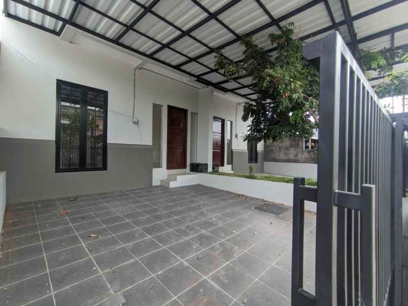 rumah mewah baru siap huni di pedurungan semarang