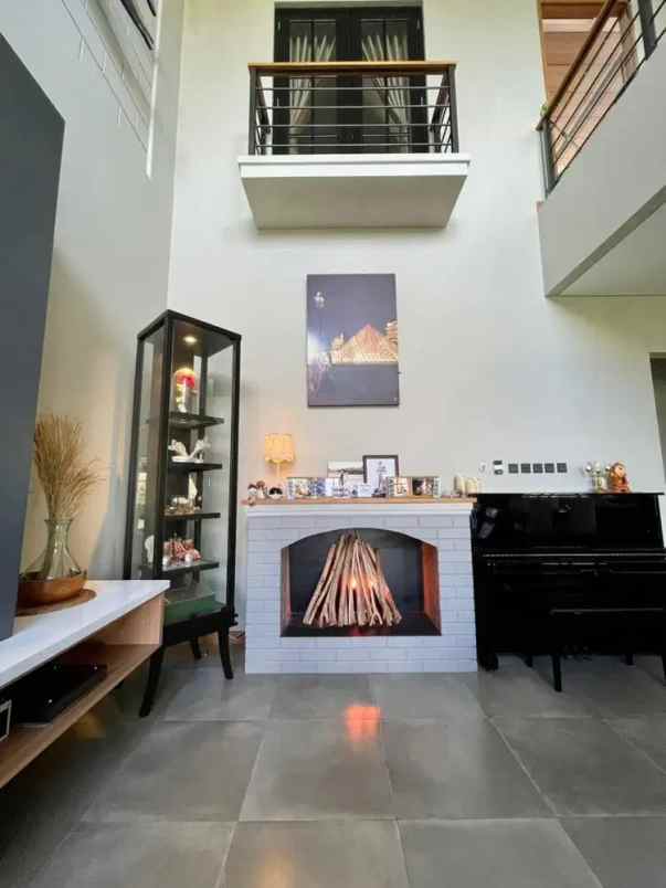 rumah mewah budi indah setiabudi dekat cipaku bandung