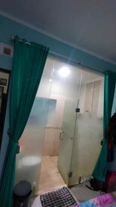 rumah mewah satu lantai dekat kampus undip tembalang