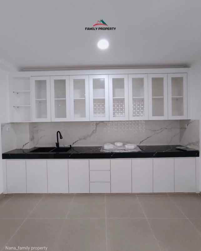 rumah mewah siap huni di pesanggrahan lokasi strategis