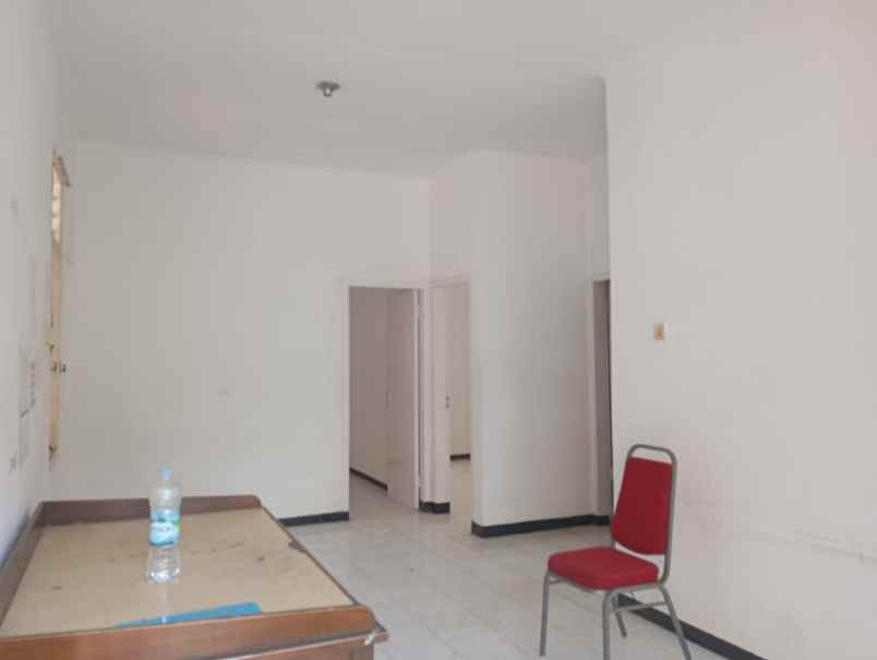 rumah mewah siap huni lokasi di pbi araya