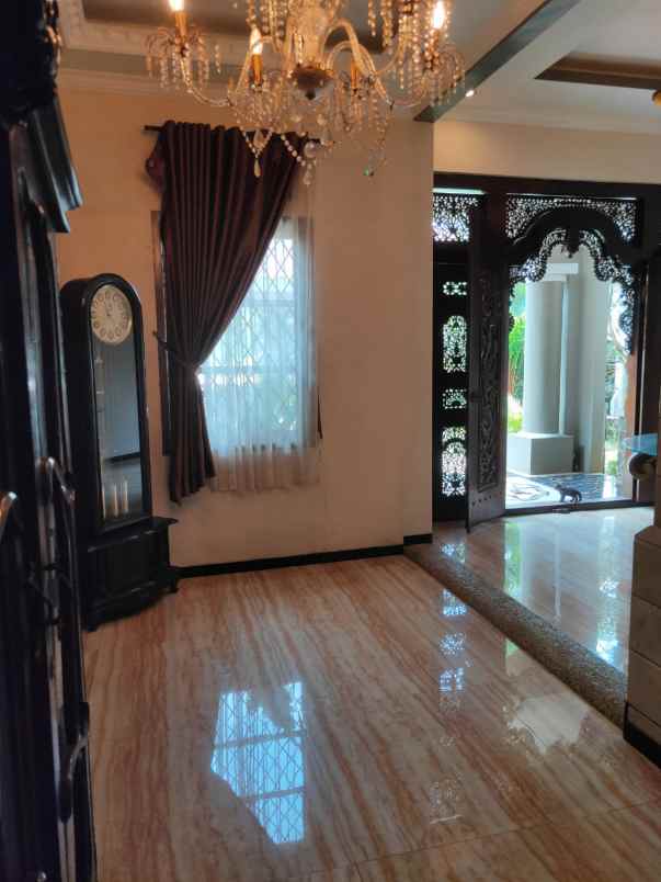 rumah mewah telaga kahuripan kemang bogor parung