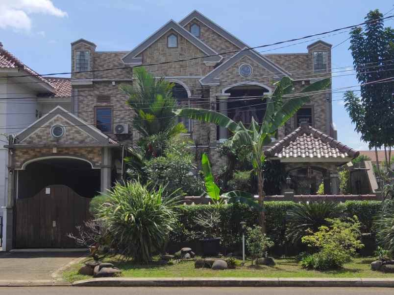 rumah mewah telaga kahuripan kemang bogor parung
