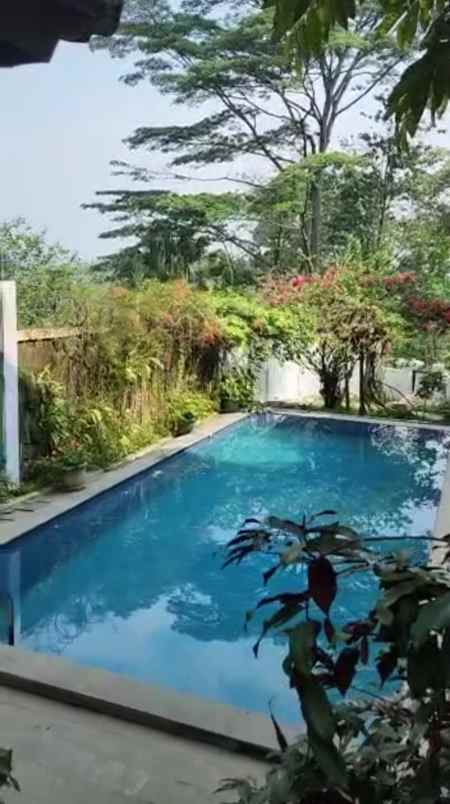 rumah mewah unik ukiran jati solo bukit sentul