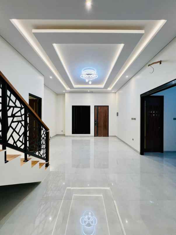 rumah modern kontemporer dalam cluster