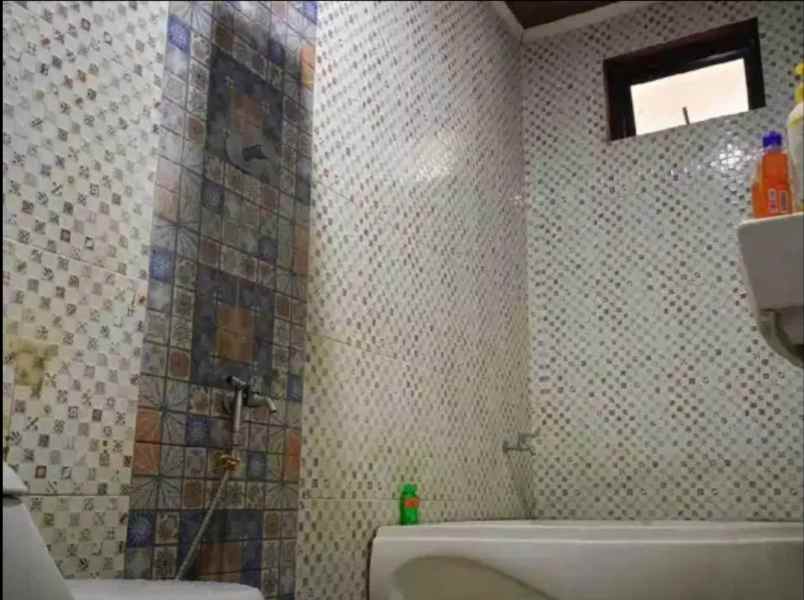 rumah murah hook di jatiwaringin asri