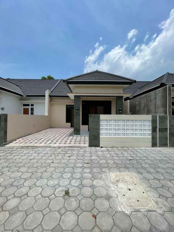 rumah murah minimalis selatan jogja tv
