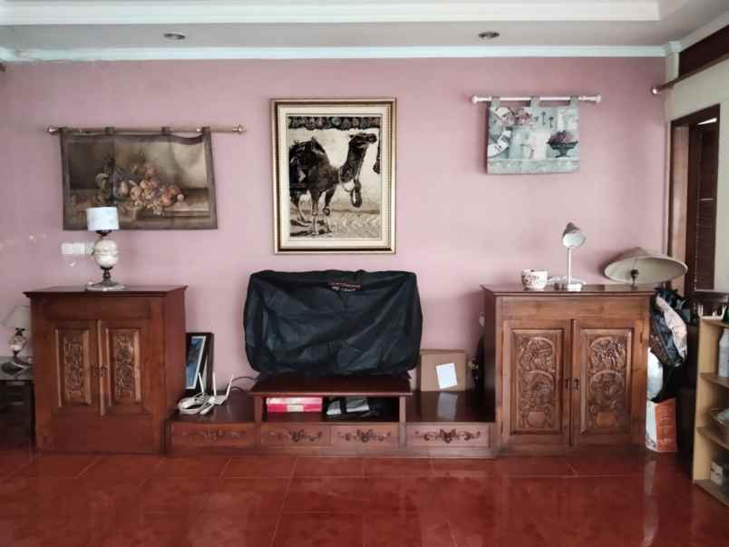 rumah murah shm sangat terawat di dago asri bandung