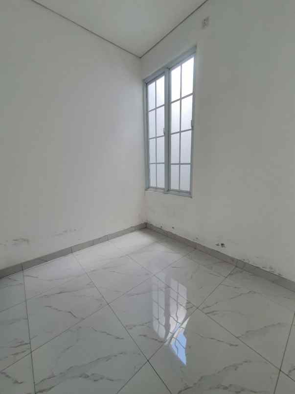 rumah murah siap huni dekat pusat kota cibinong