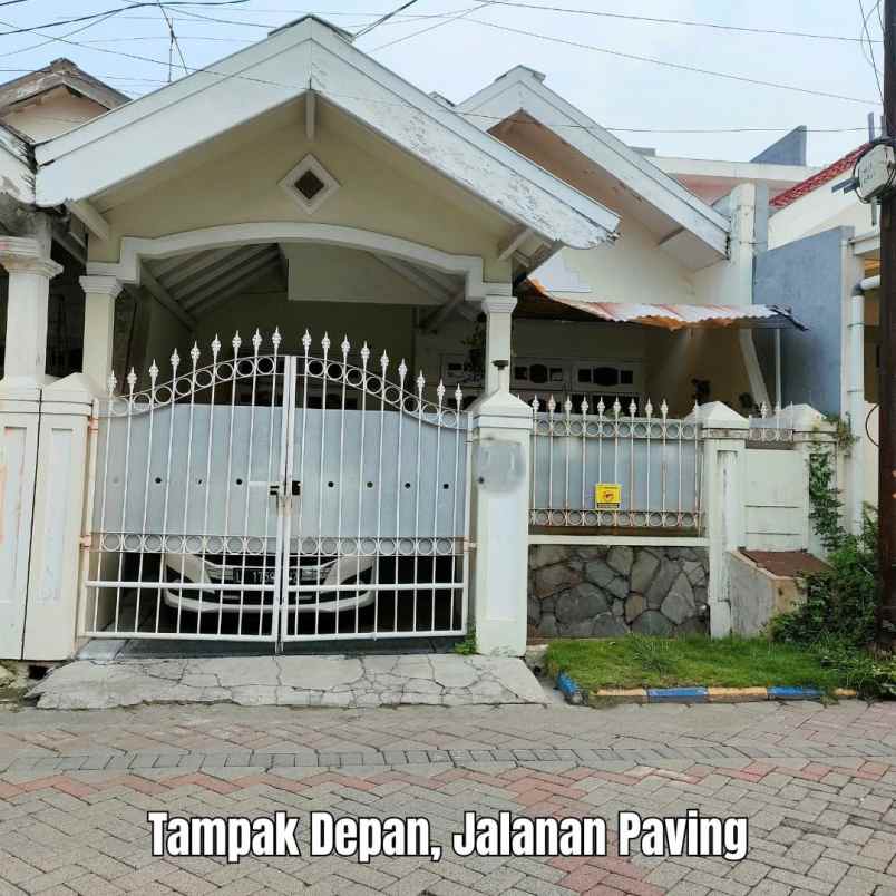 rumah nirwana eksekutif strategis siap huni