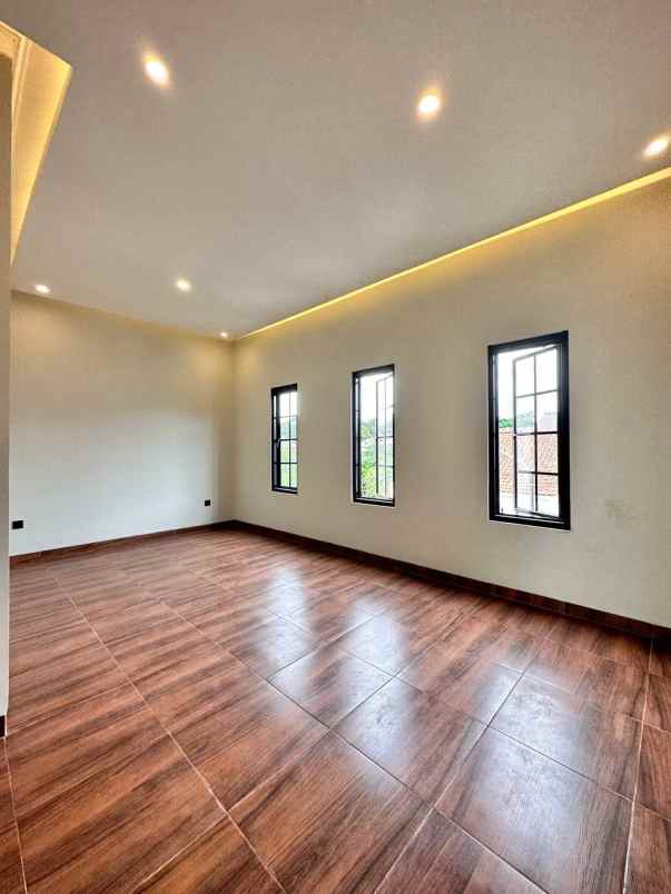 rumah non cluster readystock di cinere depok