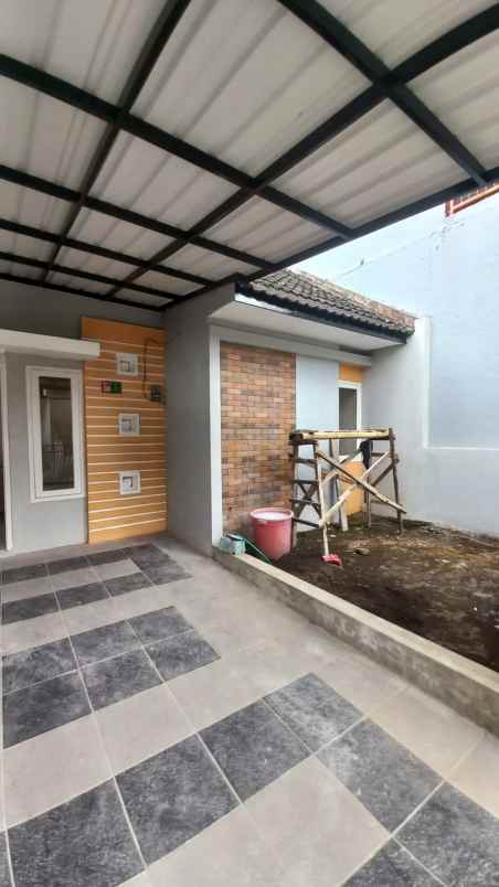rumah perum permata regency gpa karangploso