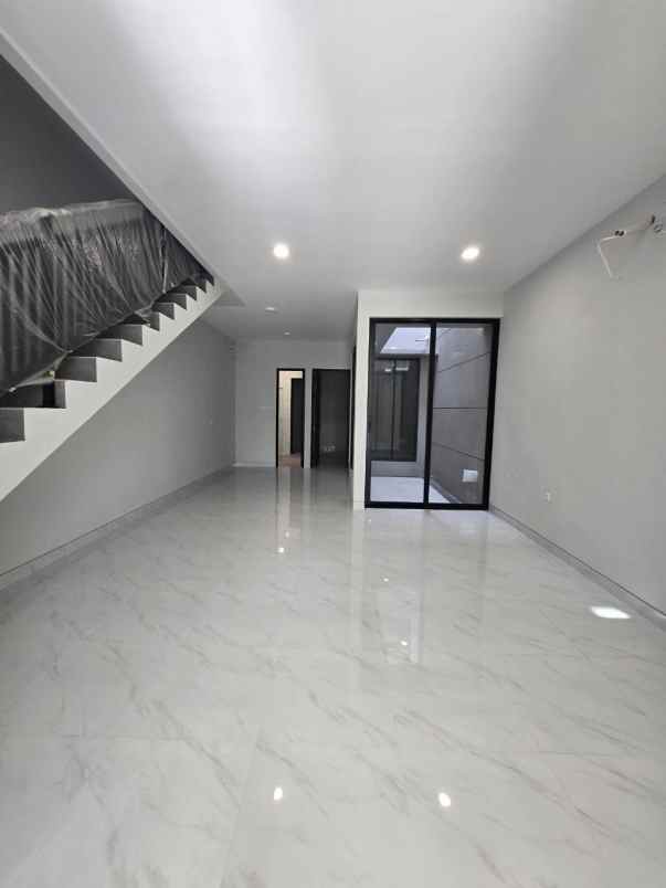 rumah pondok nirwana surabaya new minimalis