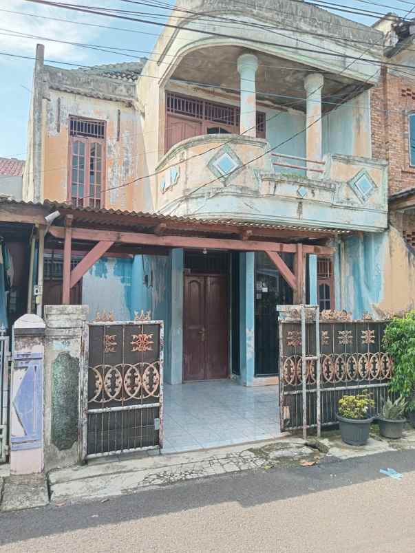rumah second 2lantai siap huni di rawalumbu kota bekas