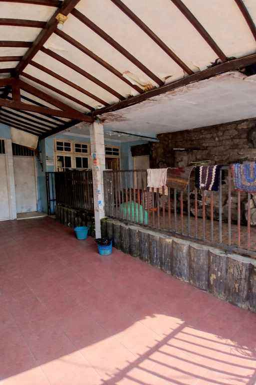 rumah second strategis dekat mall dtc di mampang depok