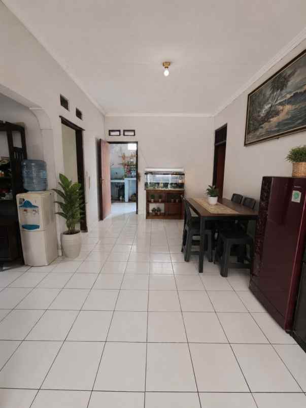 rumah secondary layak huni super strategis