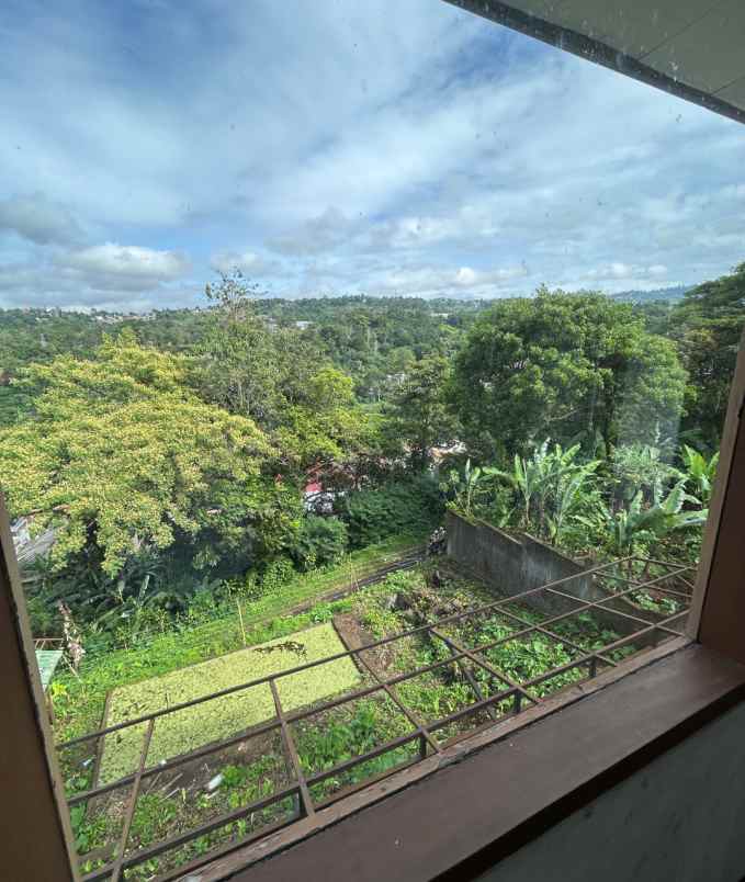 rumah siap huni 552 di dago bandung nyaman strategis