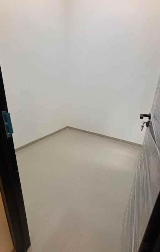 rumah siap huni dekat pusat kota cibinong bogor