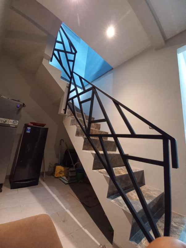 rumah siap huni di komplek tni aren jaya bekasi timur