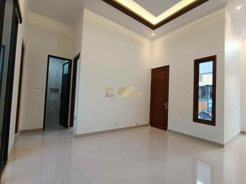 rumah siap huni di mlati 9 menit dari rsa ugm