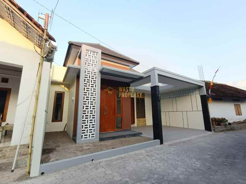 rumah siap huni di mlati 9 menit dari rsa ugm