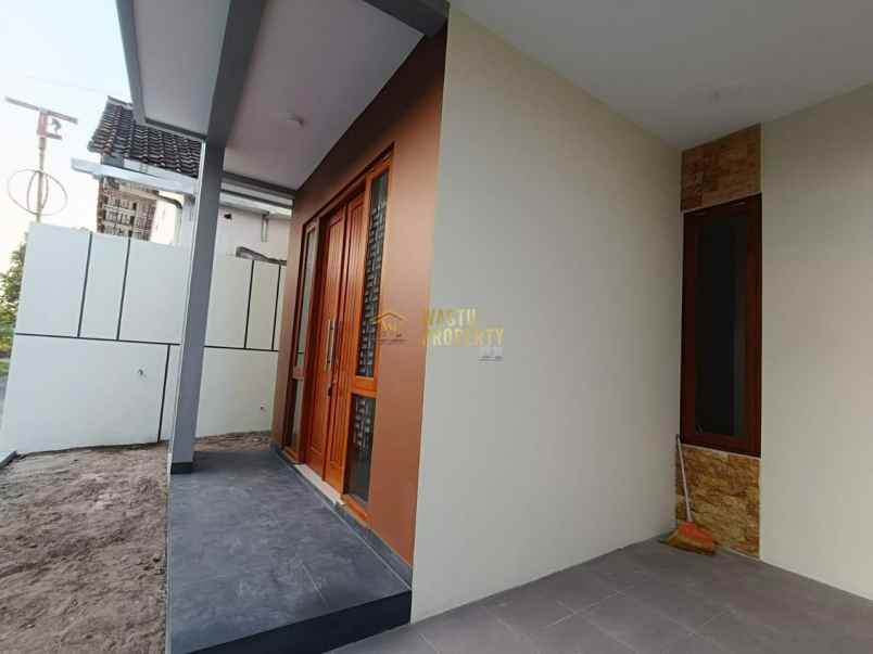 rumah siap huni di mlati 9 menit dari rsa ugm
