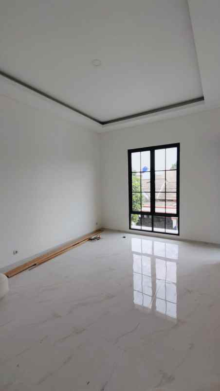 rumah siap huni di perumahan bukit nusa indah ciputat