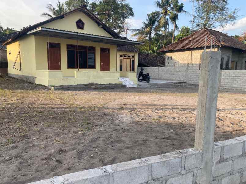 rumah siap huni selesi renovasi view sawah