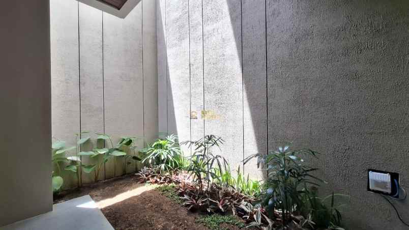 rumah siap huni utara condongcatur depok sleman