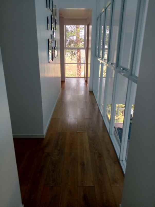 rumah villa dago bdg