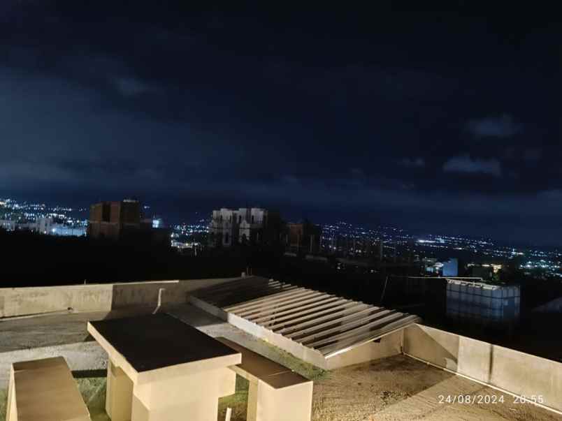 rumah villa kota wisata batu