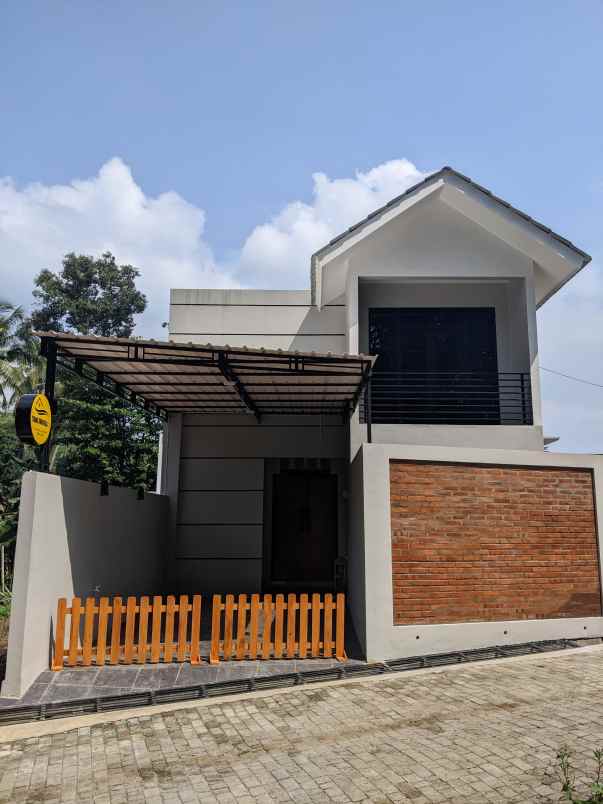 rumah villa siap huni di jl palagan km 16