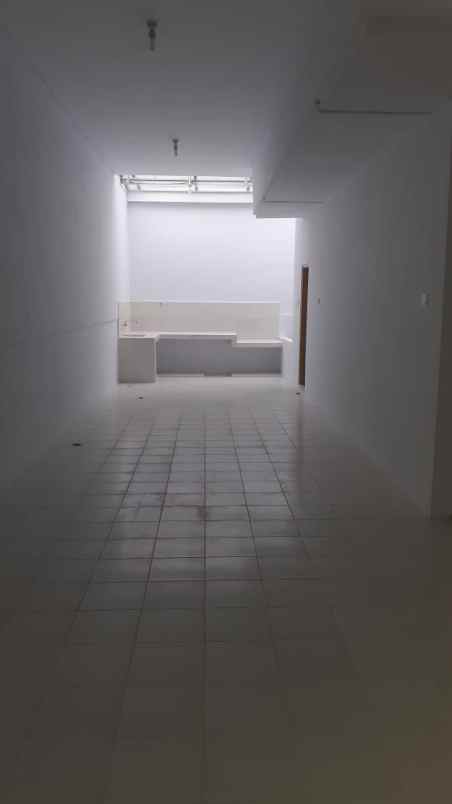 sewa ruko kawasan bagus rame