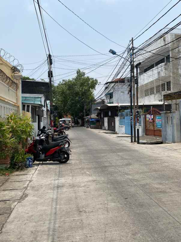 sewa ruko rumah di krukut taman sari jakarta barat