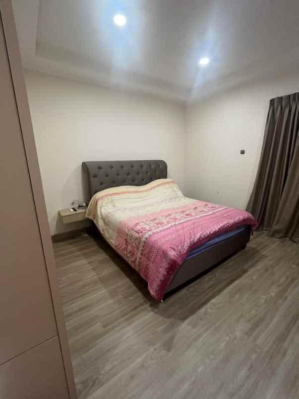 sewa rumah furnished cluster layar permai pik