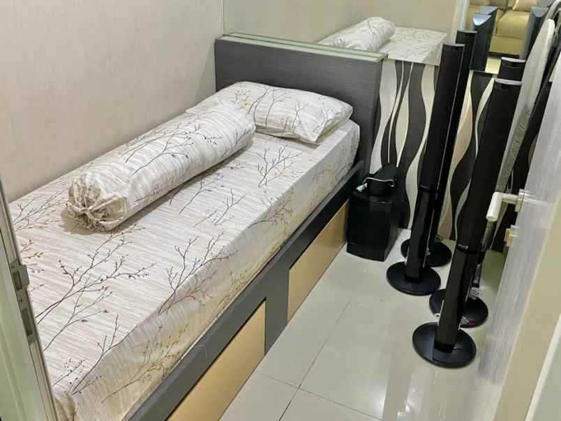 sewa unit apartment green pramukas city bulanan