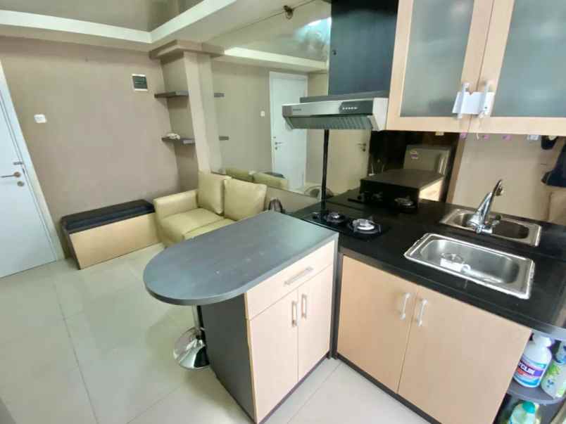 sewa unit apartment green pramukas city bulanan