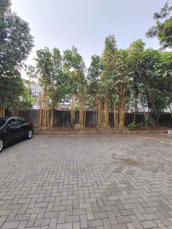 tanah kosong siap bangun dekat ke jalan raya