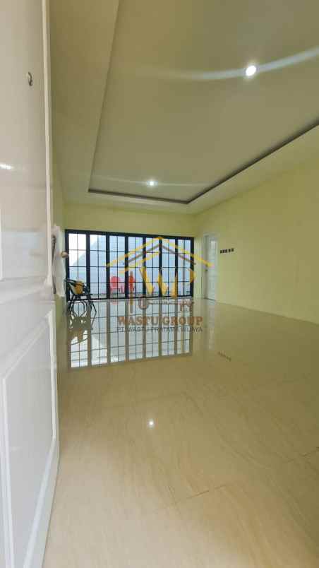 villa klasik one gate di jalan kaliuang km 12