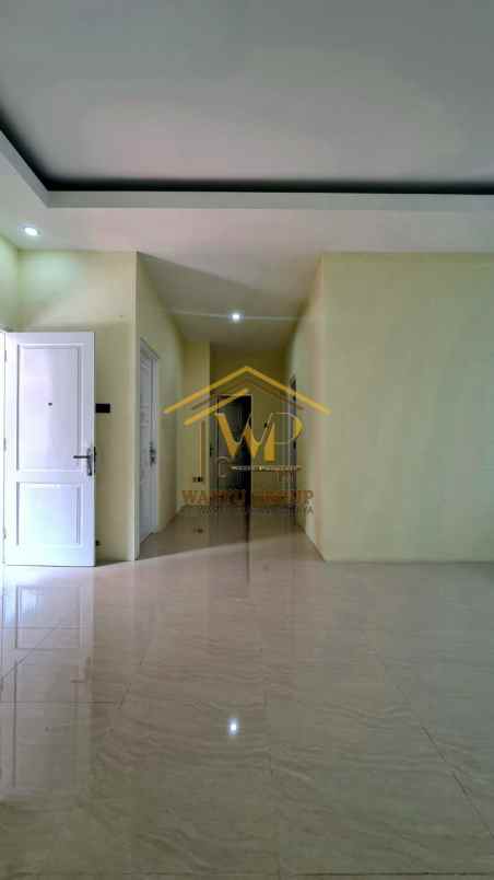 villa klasik one gate di jalan kaliuang km 12