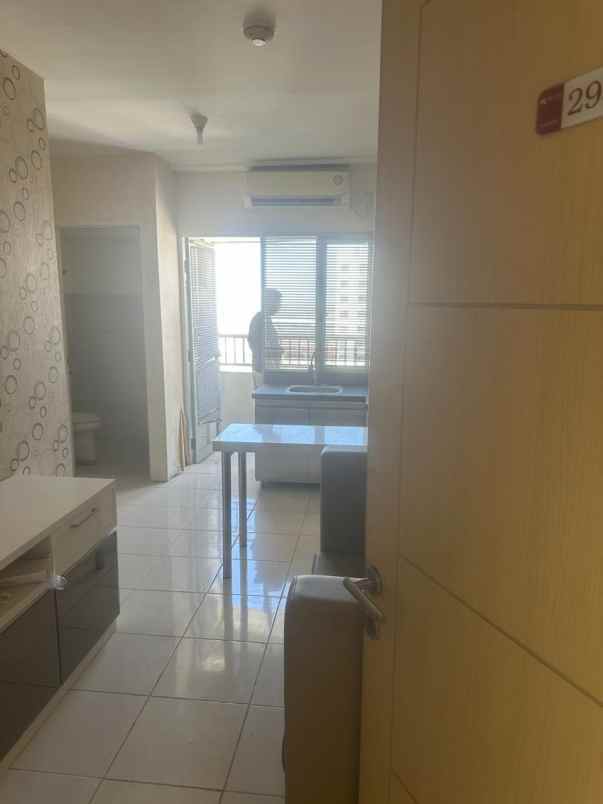 apartemen educity stanford unit 2936 semi furnish