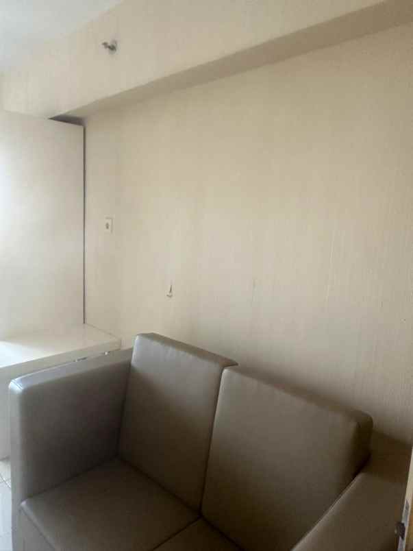 apartemen educity stanford unit 2936 semi furnish