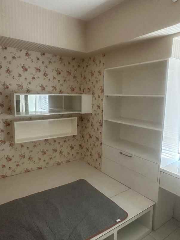 apartemen educity stanford unit 2936 semi furnish