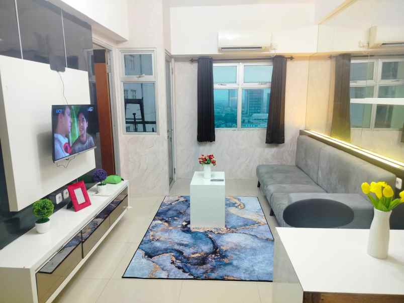 apartemen gunawangsa merr tower a lt25 interior mewah