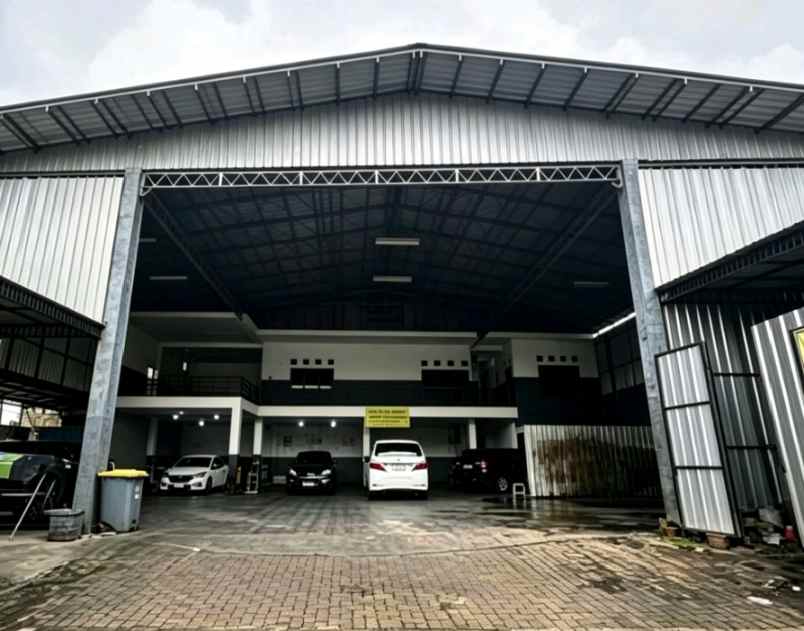 bangunan komersil sampangan semarang