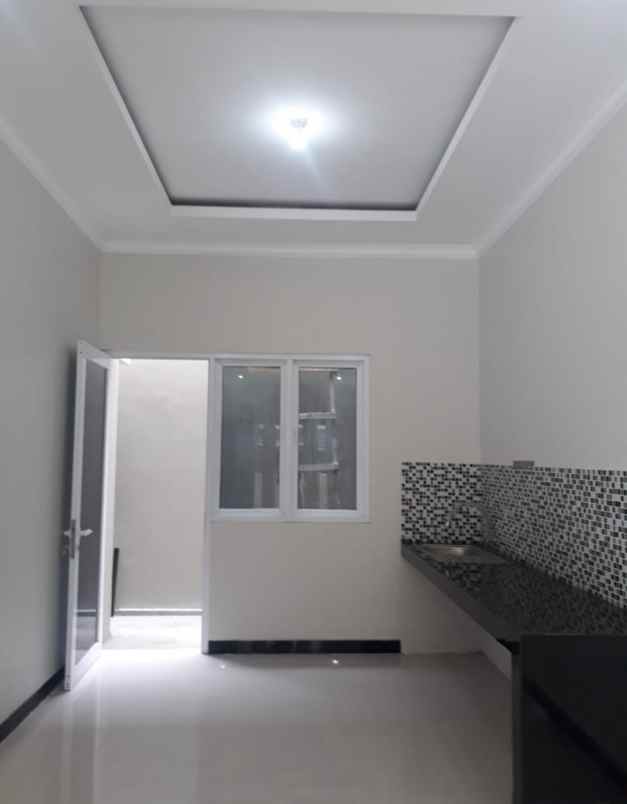 cari rumah sewa di ciputat ini dia hunian 2 lantai