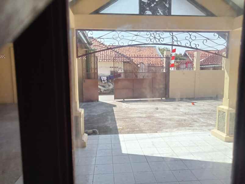 d jual rumah strategis siap huni