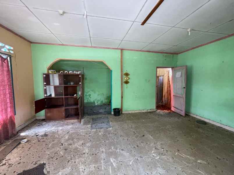 dijua hunian dan tanah dengan luas 1 865m2 di bangka